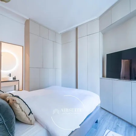 Luxury Monceau Mansion 1br By Airsuite Appartement Paris